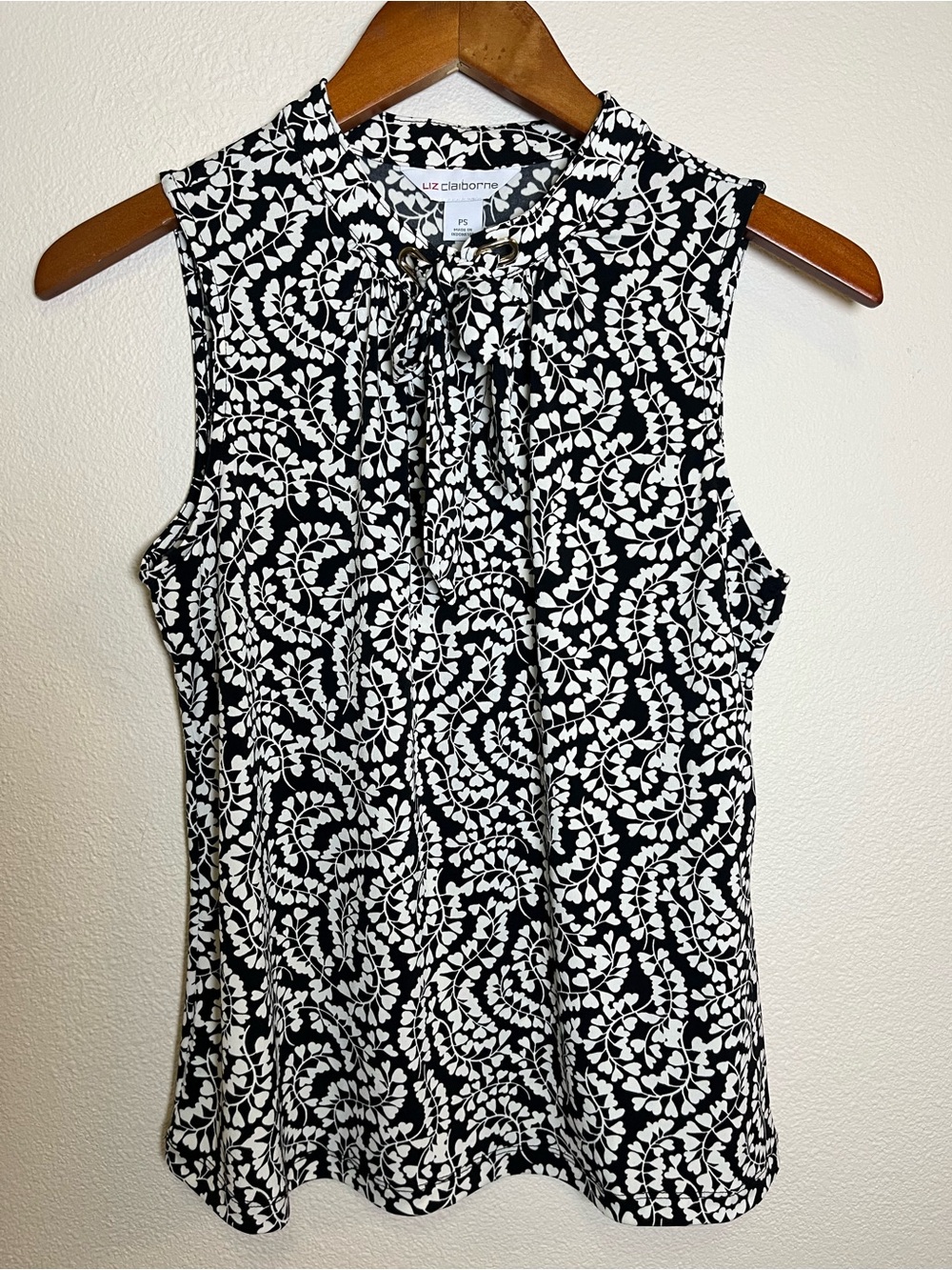 Liz Claiborne Black & White Sleeveless Tie-Neck Camisole